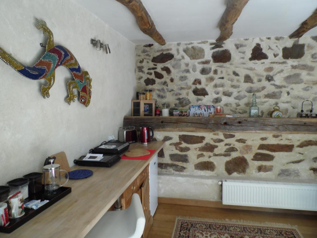 Bed and Breakfast Combecave Vabre-Tizac Esterno foto
